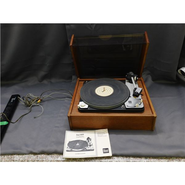Dual 1009 Turntable Record Player