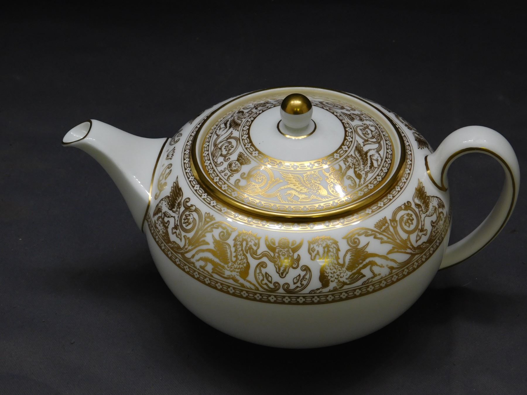 Wedgwood Gold Florentine Tea Pot