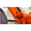 Image 9 : Y20 ORANGE ELECTRIC FOLDABLE E-BIKE WITH CHARGER - 75 KM RANGE, HYDRAULIC DISC BRAKES, 7 LEVELS,