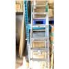 Image 2 : FEATHERLITE 16' ALUMINUM LADDER WITH A 225 LB CAPACITY