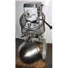 Image 1 : BLAKESLEE MIZER 30 QUART COMES WITH BOWL AND