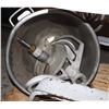 Image 5 : BLAKESLEE MIZER 30 QUART COMES WITH BOWL AND
