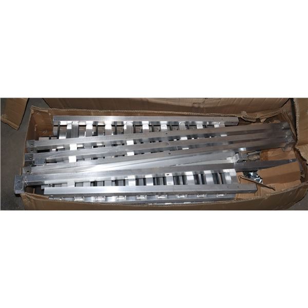 PAN RACK IN BOX PART NUMBER 4H7120-R