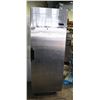 Image 2 : REFRIGERATOR STAINLESS STEEL WITH RACKS
