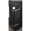 Image 3 : CAMBRO FOOD TRANSPORT MOUNTED TO WHEELS