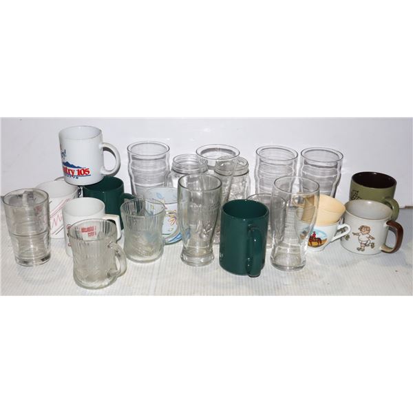 BLACK MILK CRATE FULL OF ASSORTED GLASSES AND MUGS