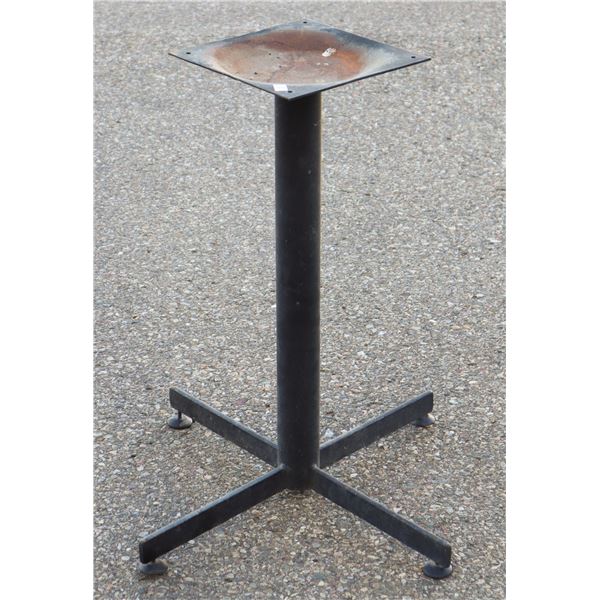 BLACK METAL TABLE BASE APPROX 28" TALL