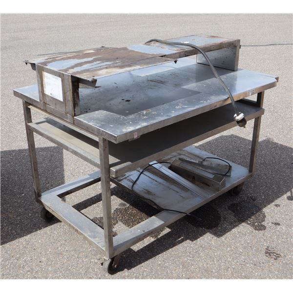 STAINLESS STEEL ROLLING TABLE/ WORKSTATION