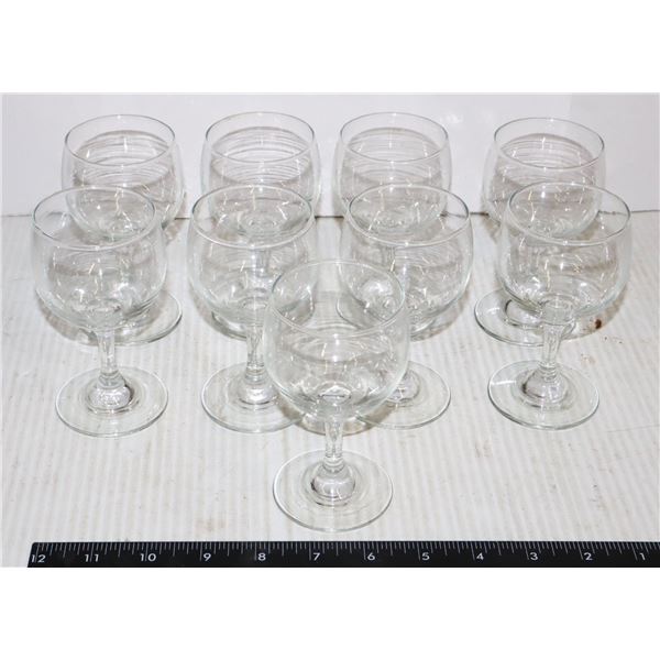 9 50Z GLASS GOBLETS