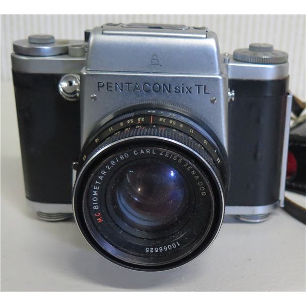 Pentacon six TL Film Camera w/ Carl Zeiss Biometar 2.8/80 Lens