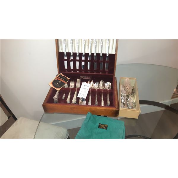 Rogers Sectional Silverplate Setting for 8 A