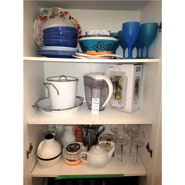 Glass, Plastic & Metal Serveware A