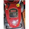 Image 3 : Briggs & Stratton Pressure Washer A