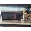 Image 1 : LG Microwave & More B