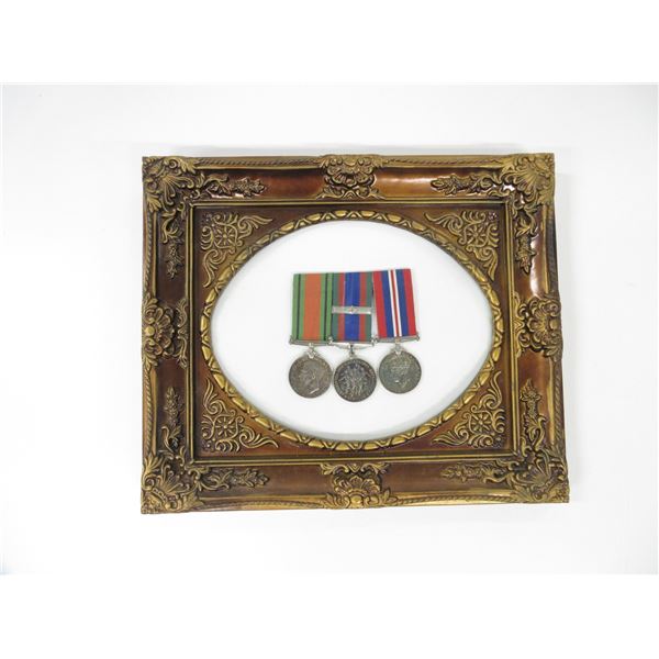 WWII CANADIAN MEDALS LOT