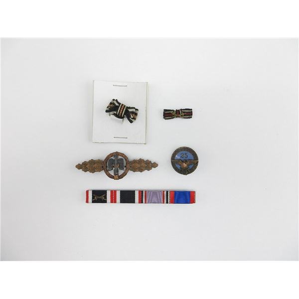 ASSORTED WWII RIBBONS AND BADGES LOT