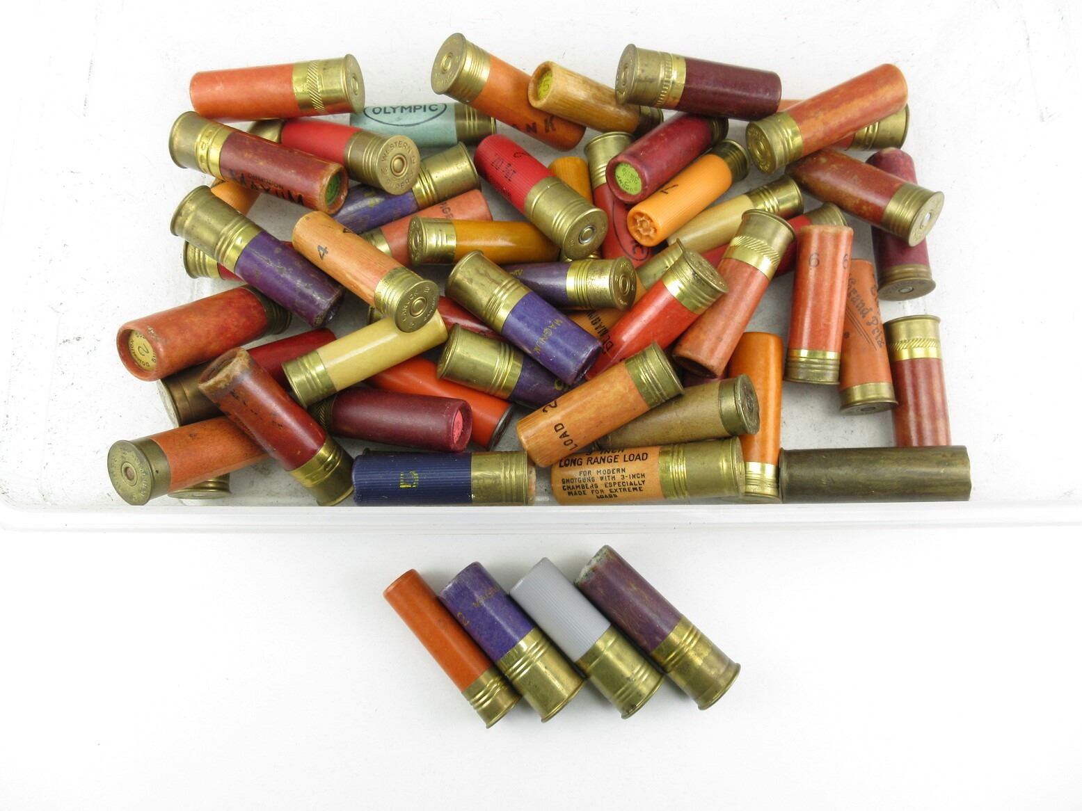 COLLECTIBLE ASSORTED CANADIAN SHOT SHELL LOT