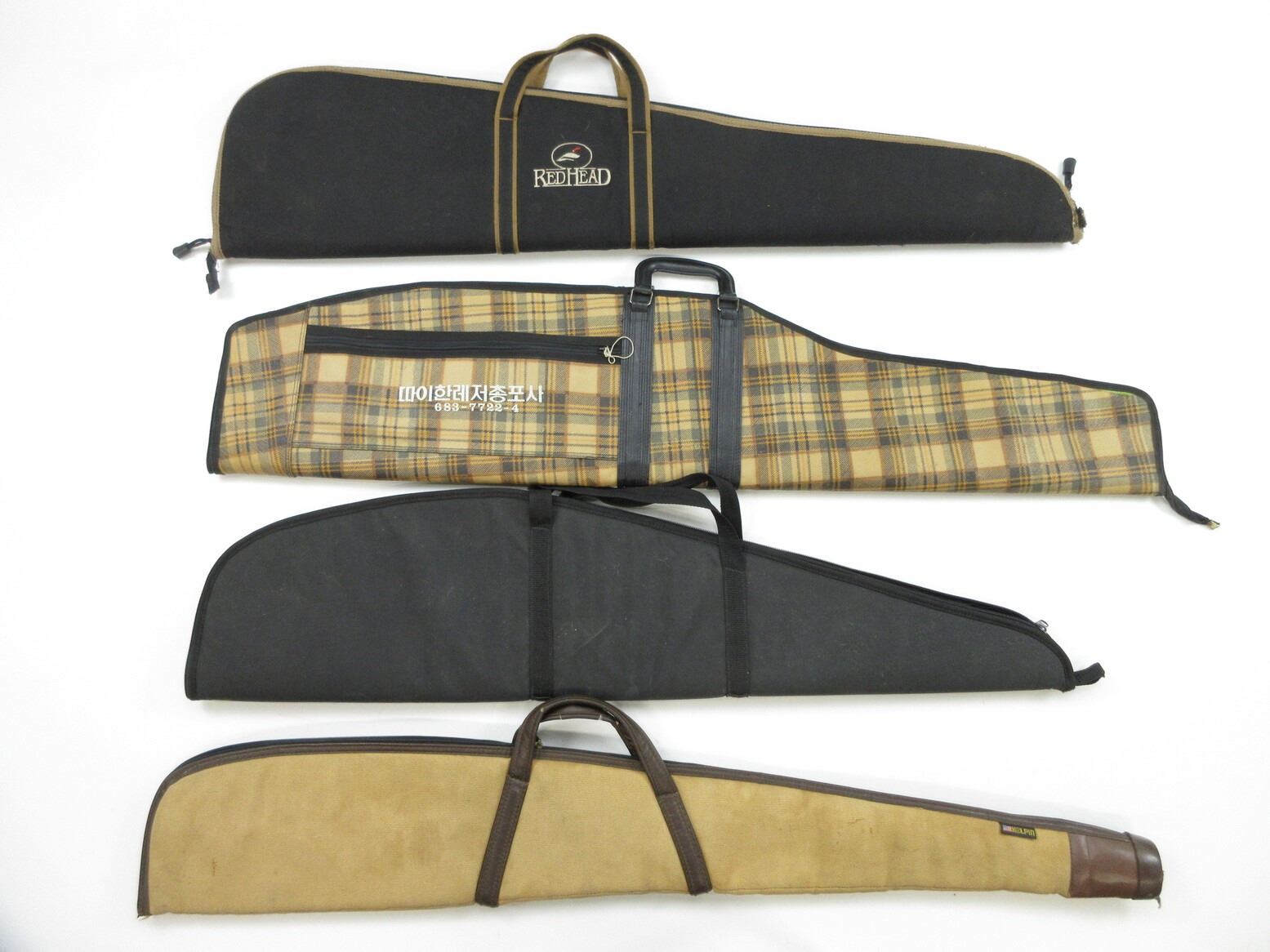 ASSORTED PADDED SOFT RIFLE CASE LOT