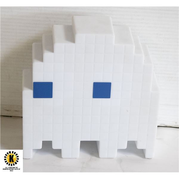 8X8 PACMAN GHOST LIGHT