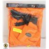 Image 1 : WATERPROOF LIGHTWEIGHT REFLECTIVE SAFETY