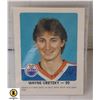 Image 1 : WAYNE GRETZKY '85 EDM. OILERS RED ROOSTER CARD