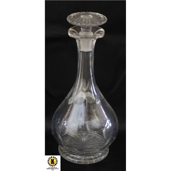 CUT LARGE DECANTER WITH TOP
