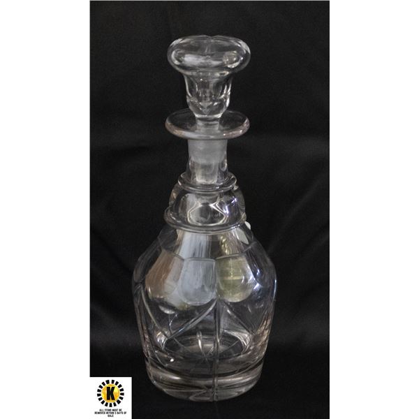 LED CRYSTAL CUT DECANTER WITH TOP