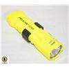 Image 1 : PELICAN 3315 FLASHLIGHT WATERPROOF AND