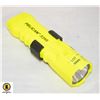 Image 1 : PELICAN 3315 FLASHLIGHT WATERPROOF AND