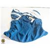 Image 1 : 2-PIECE BIKINI SWIMWEAR BLUE & WHITE - MEDIUM