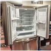 Image 2 : NEW S&D FRIGIDAIRE STAINLESS FRENCH DOOR FRIDGE