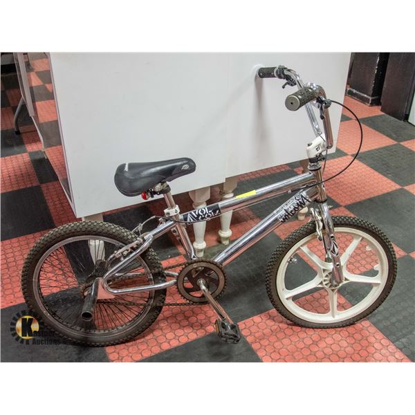 CUSTOM BMX BIKE
