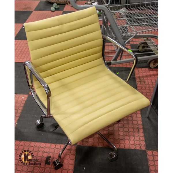 HYDRAULIC LIFT CHROME OFFICE CHAIR