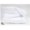 Image 1 : 16" X 16" MICROFIBER TOWELS 20 PACK