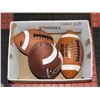 Image 1 : 3 LEATHER FOOTBALLS
