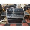 Image 1 : COLEMAN EVENHEAT 45KBTU/HR DUAL FUEL BBQ