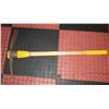 Image 1 : PICK AXE