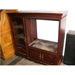 Cherry Wood Center with Cut glass door (169)