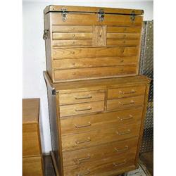 Oak Gerstner Tool Chest, 2 tiered, Roll around with metal slides (169)