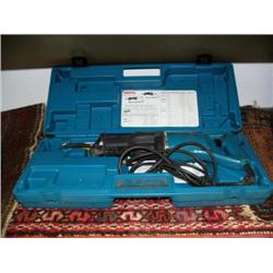 Makita power hand saw (169)