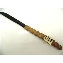 CHOICE on 5 baleen and ivory letter openers (2)