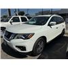 Image 1 : 2017 Nissan Pathfinder S - CLEAN/