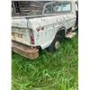 Image 4 : 1978 Ford 4x4 1/2 Ton, SN. F14HRBJ2852, V8-4spd, glass has been knocked out, side tool box, not runn