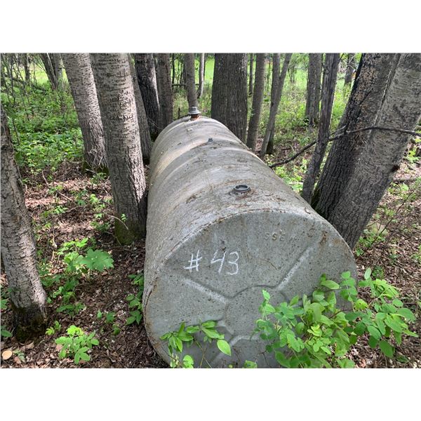 Fuel tank & 2- old 45-gal drums