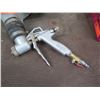 Image 2 : Kraft Tool Texture Gun Sprayer w/ Hopper