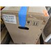 Image 2 : Contents of Pallet: 4 Sunbeam Space Heaters & 2 Boxes WH-0018-0M10 Heaters