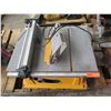Image 2 : DeWalt Table Saw w/ Fence