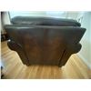 Image 3 : Leather Parlor Chair 40W x 39D x 33T