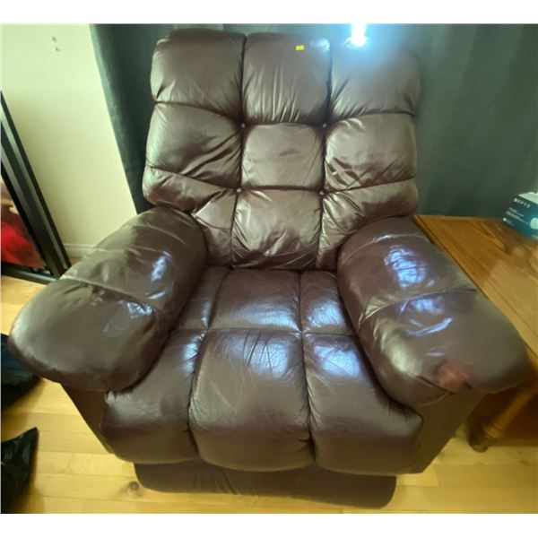 Lazyboy Leather Recliner 33W x 36D x 38T