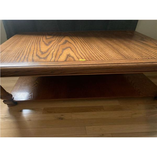 Coffee Table 34 x 34 17T